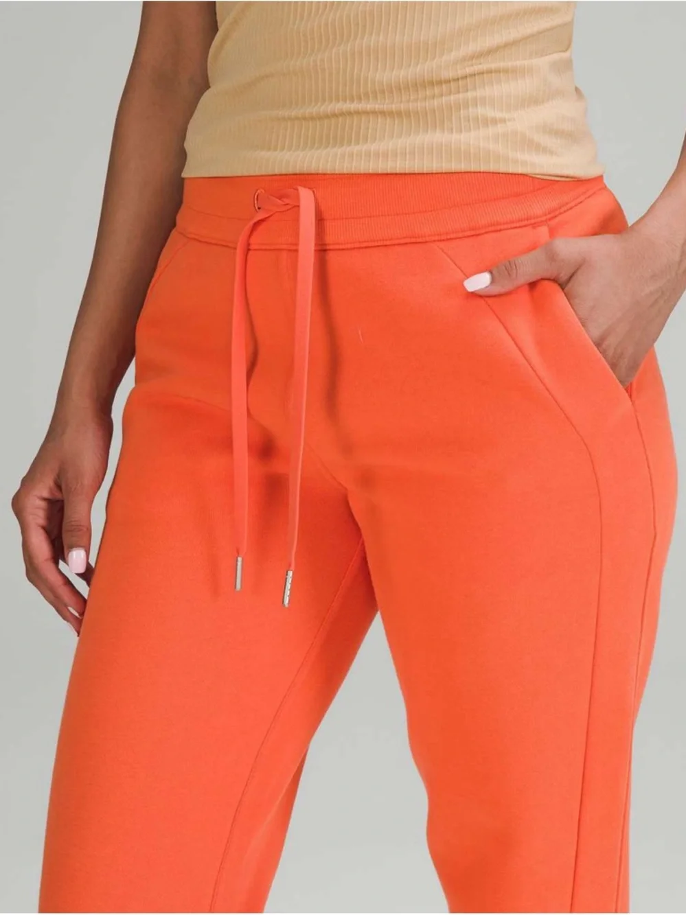 Lululemon‎ Scuba High-Rise Jogger